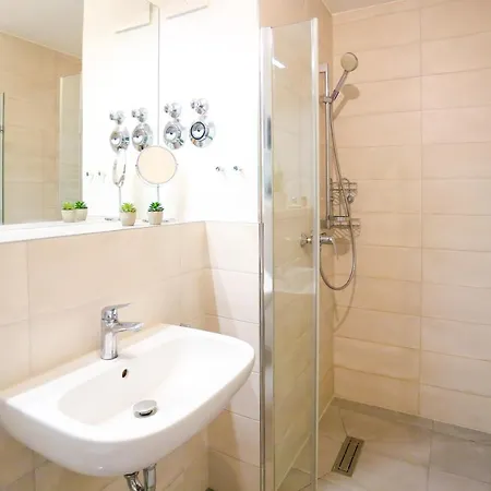 公寓 Chic - 1min Zum Hbf 曼海姆